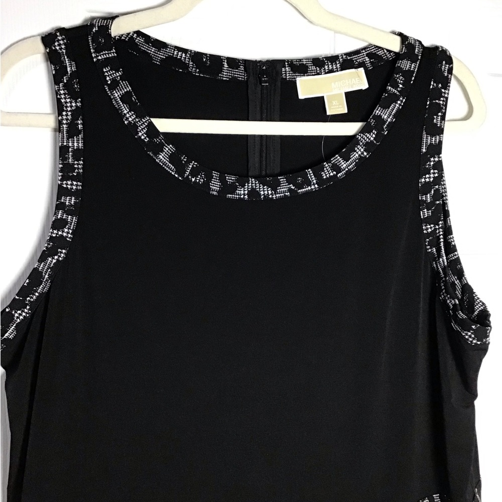 Michael Kors Sleeveless Round neck Elegant Black and White Patterned  Trim Dress - Picture 4 of 8